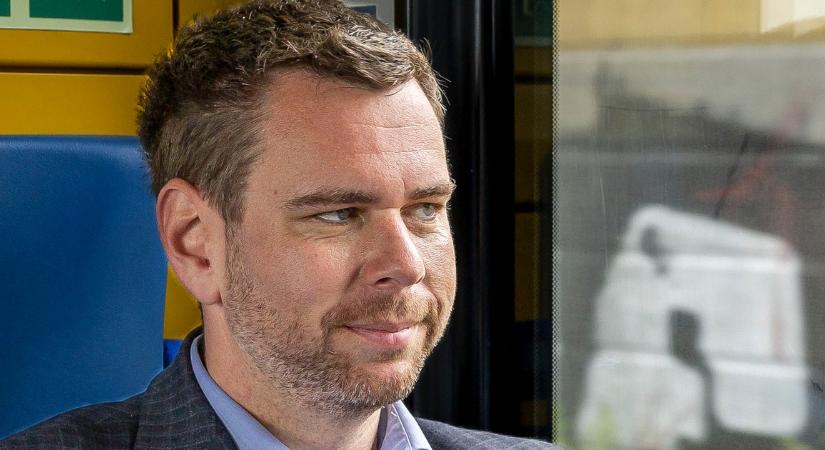 Jöhet a kőkemény szabályozás, amit annyian vártak a sok rémisztő baleset után - az elektromos rollerekről van szó