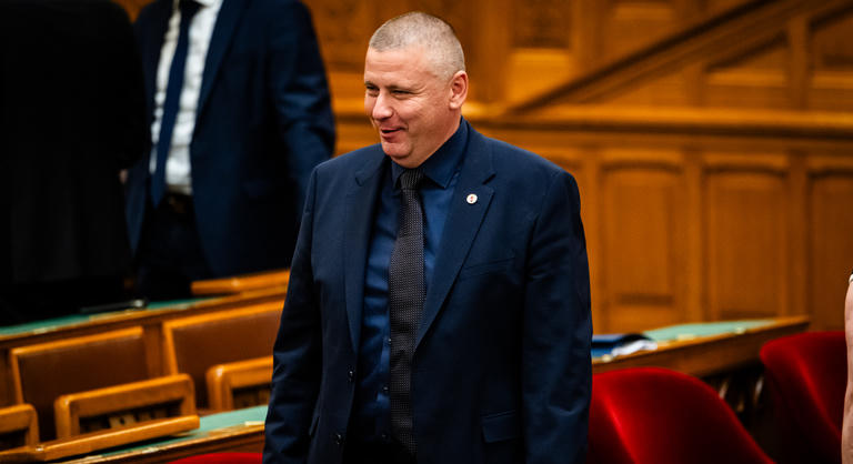 Forsthoffer Ágnes visszadobta Ruszin-Szendi Romulusz jelöltjének tábornoki kinevezését