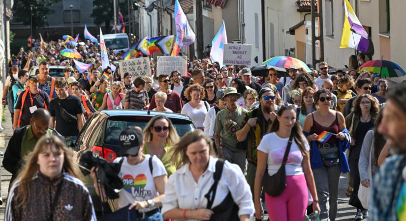 „A szabadság nem tiltható be!” - Megtartották a hatodik Pécs Pride-ot