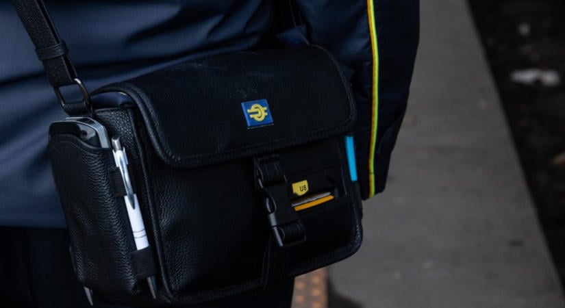 Két év fegyházat kapott a férfi, aki megrángatott és leköpött egy kalauzt