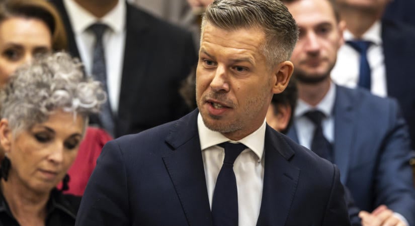 Magyar Péter: Indul a vagyonosodási vizsgálat, minden politikust ellenőriz a NAV, akinek az elmúlt 5 évben szűnt meg a mandátuma