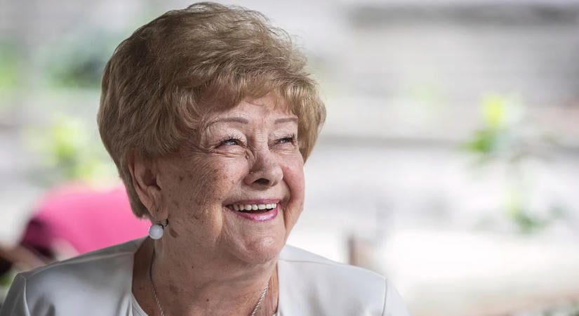 90 éves lett a Szomszédok Janka nénije, Pásztor Erzsi – Galéria!