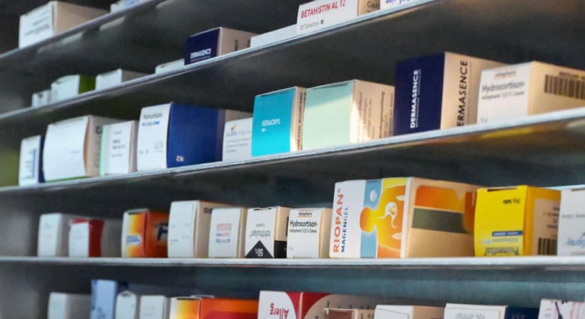 Nincs gyógyszer: a beteg csak a patikában szembesül vele, pedig hónapokkal korábban eldőlhet a készlethiány
