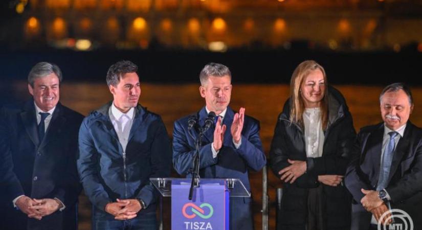 Népszavazás is lehet április 12-i Demokrácia napjáról
