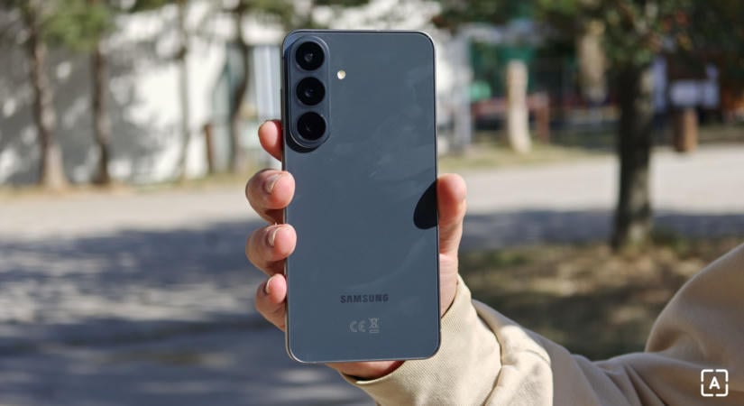 Samsung Galaxy S26 FE teszt: jó telefon, de az ára már túl közel került a csúcsmodellekhez