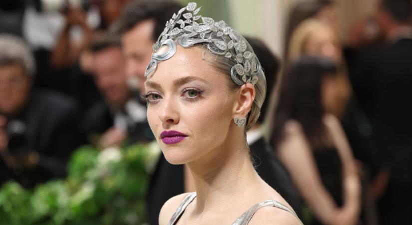 Amanda Seyfried egy ideig lámpalázzal küzdött – dolgok, amiket nem tudtál a színésznőről