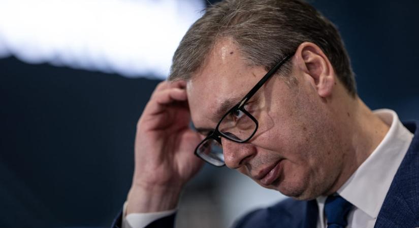 Aleksandar Vucic szerb elnök is belefutott egy domainbakiba