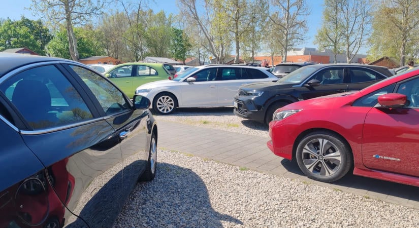 Még mindig rengeteg az óra-visszatekerés a használtautó-piacon