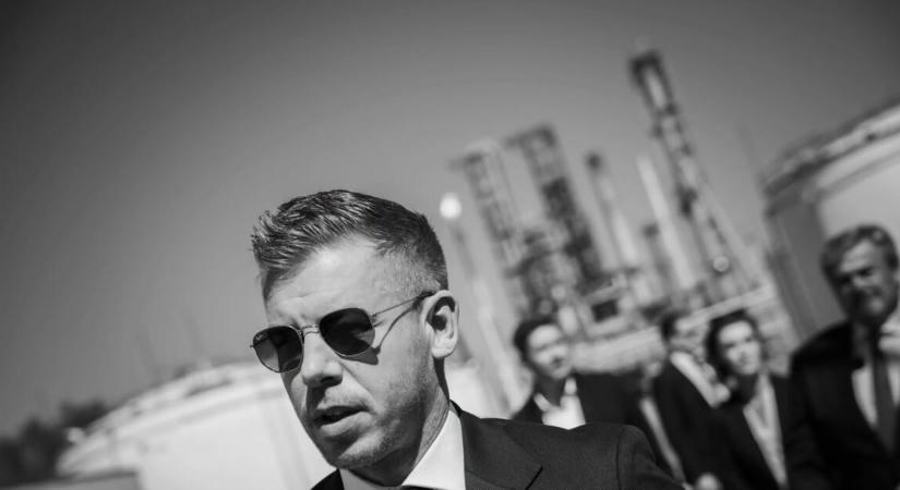 Magyar Péter listázta az álcivilszervezeteket