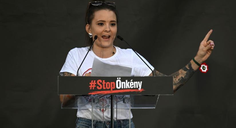 Tóth Elizabeth a Fidesz tüntetésén újraírta a magyar nemzet Trianonját