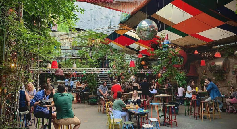 Budapesten van Európa legjobb bárja, három magyar hely került a Top 100-ba 2026-ban