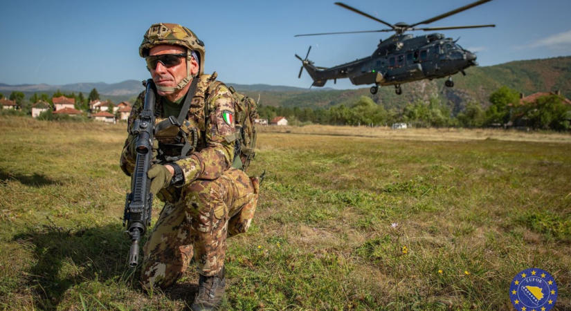 Magyar békefenntartók a zónában –a szolnok helikopterdandár gépei is Boszniába települtek