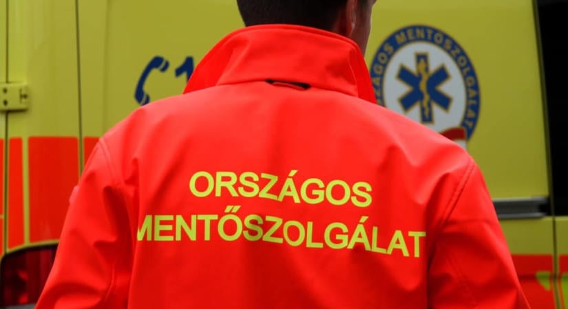 Tömegbaleset az M0-son Szigetszentmiklósnál, egy ember a helyszínen meghalt