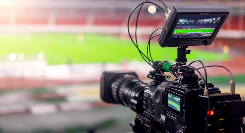 Ma a TV-ben: Eldől, kié lesz az Aranylabda; élőben Sallaiék rangadója is