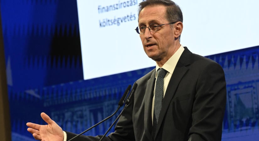 Lejjebb vitte az inflációs célt a jegybank