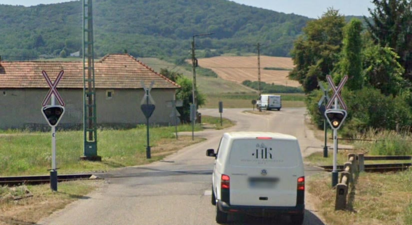 Lezárják a sajókazai vasúti átjárót