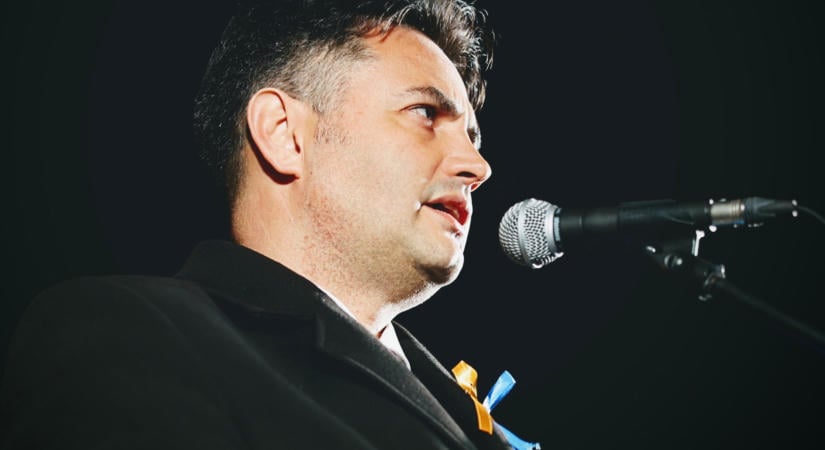 Márki-Zay Hankón nevet: „Az elmúlt évtizedek legviccesebb jelenete” (videó)