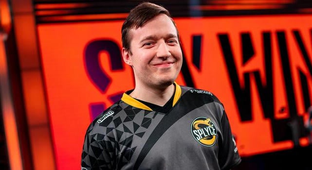 HIVATALOS: Visszavonult Vizicsacsi, a magyar LoL legendája