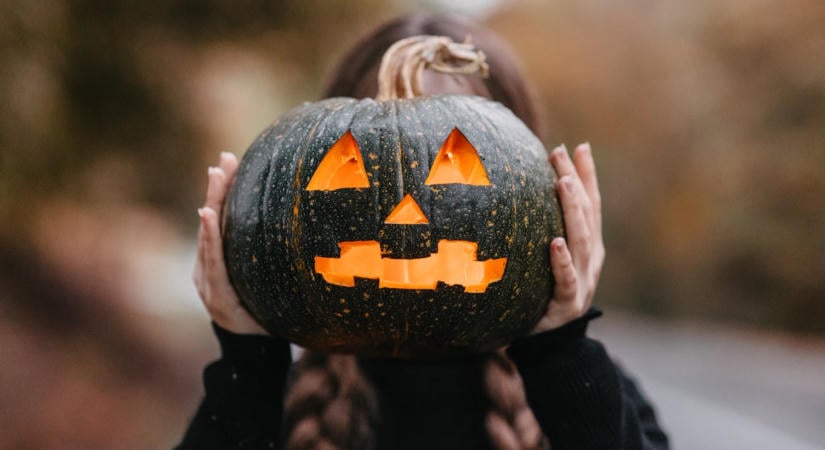Mennyire ismered a halloweeni babonákat és szokásokat? Tedd próbára a tudásod!