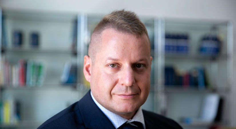 A Mi Hazánk egy energiajogászt jelöl köztársasági elnöknek, aki szerint nem lehet globális felmelegedésről beszélni, ha télen hóviharok vannak