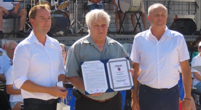Kitüntették a közösség önzetlen segítőit a Garta Napon, Kapuváron - fotók, videó