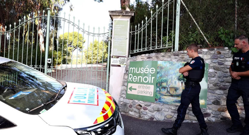 9 millió eurót érő zsákmánnyal léptek meg a betörők: a Renoir Múzeum kamerái végigvették a hajszát