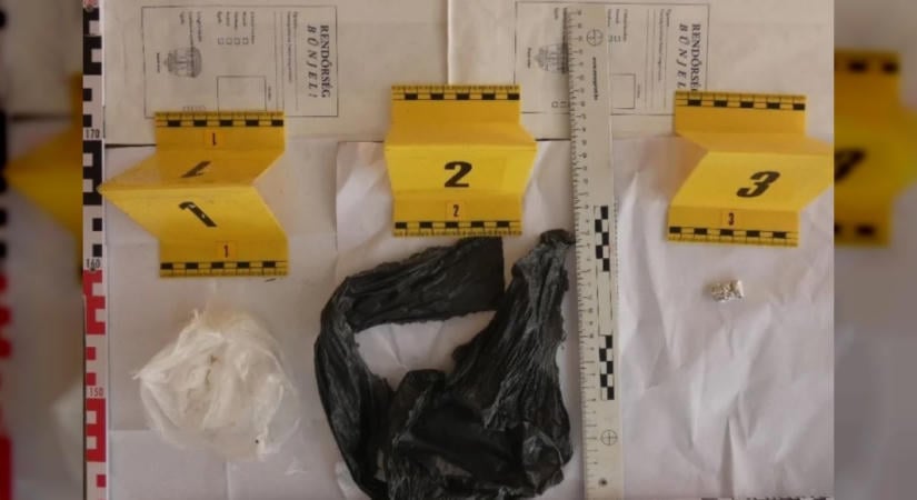 Öt gyanúsítottat vettek őrizetbe a tuzséri kábítószer-kereskedők elleni összehangolt rendőrségi akcióban