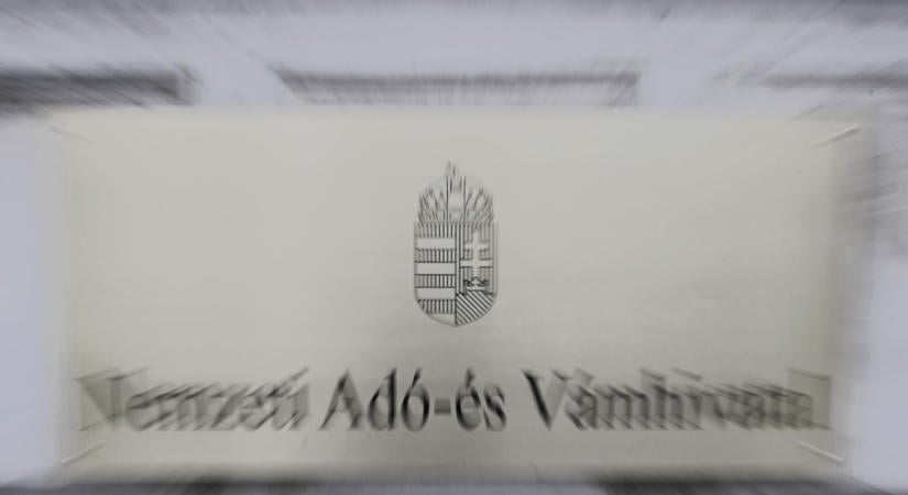 Menesztik a NAV bűnügyi igazgatóját