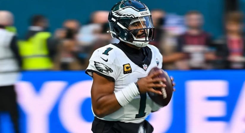 NFL: betegség miatt egész szezonra elveszítette irányítóját az Eagles