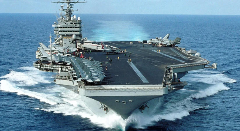 Megérkezett a Közel-Keletre a USS George Washington repülőgép-hordozó