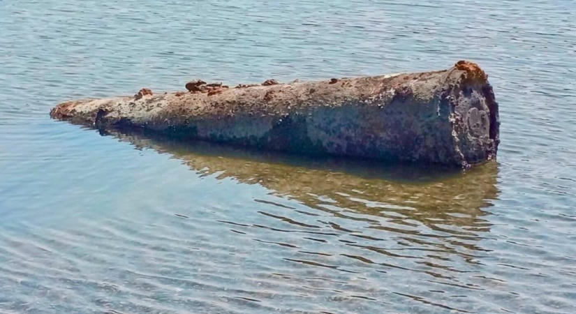 Azonosítatlan tárgyra bukkantak Virtnél az alacsony vízállású Dunában (FOTÓK)