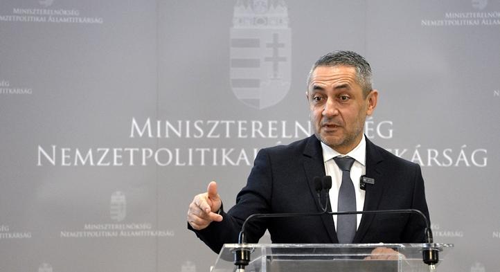 Potápi Árpád János: 100 ezer forintra nő a külhoni magyar gyermekek oktatási-nevelési támogatása