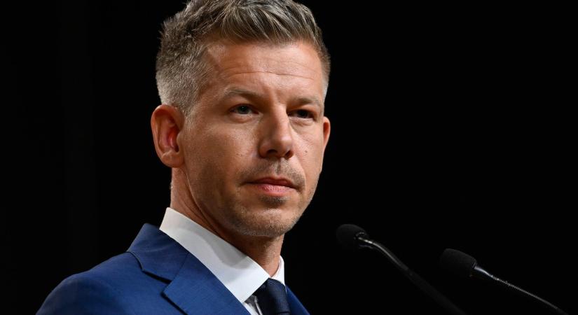 Fokozódik a szópárbaj Magyar Péter és Áder János között, bírósági ügy lesz belőle?