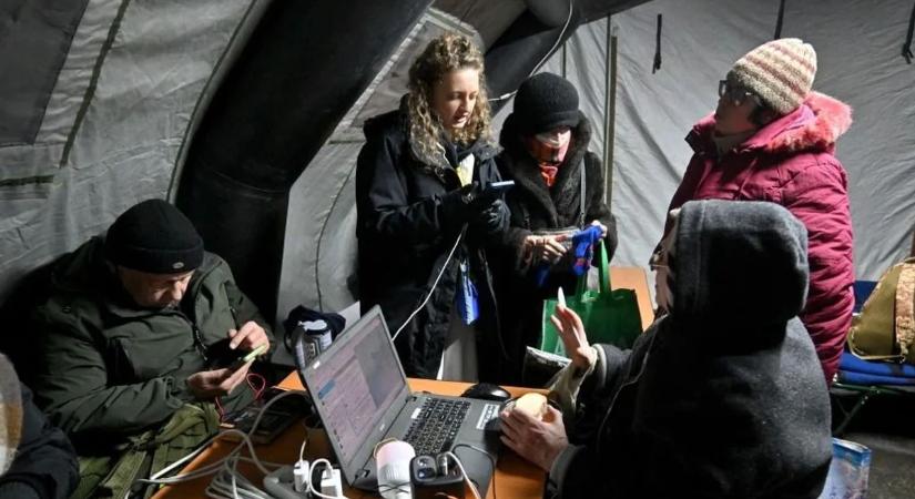 A fagyhalál elől menekül az ukrán lakosság