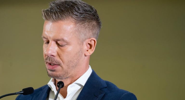 Magyar Péter sajtótájékoztatója a bicskei gyermekotthon múltjáról