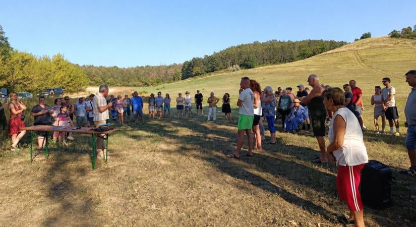 Viszlát birkák, helló elefántok? Lakossági fórumot tartottak a Balatonendrédre tervezett szafari park ügyében