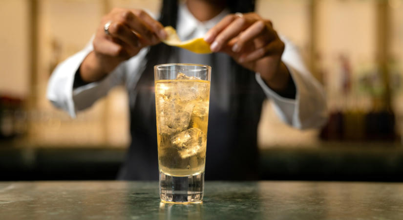Whisky Nyáron? Így Készül a Highball, a Szezon Legfrissítőbb Nyári Koktélja!