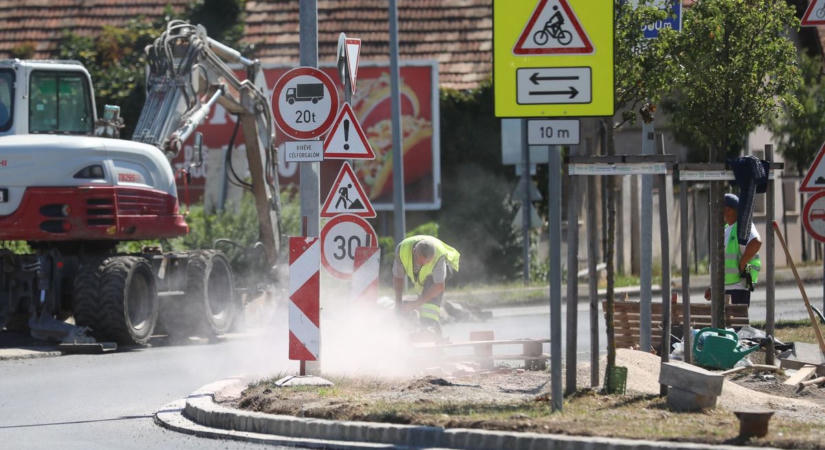 Újabb forgalmas útszakaszokat zárnak le Szombathelyen