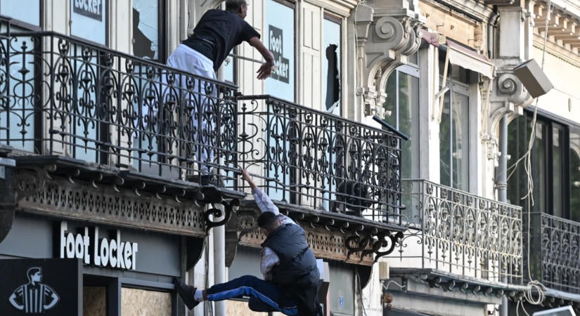 A békés tiltakozás alapjog, az erőszak nem elfogadható