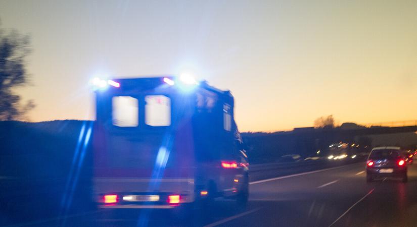 Az autópályán állt le az újszülött légzése, rendőr mentette meg az életét