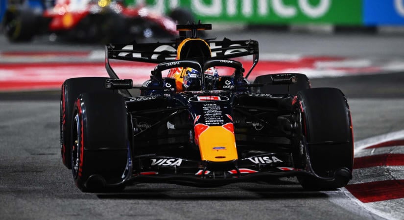 Verstappen önerőből oldotta meg a rádióhiba okozta nehézségeket