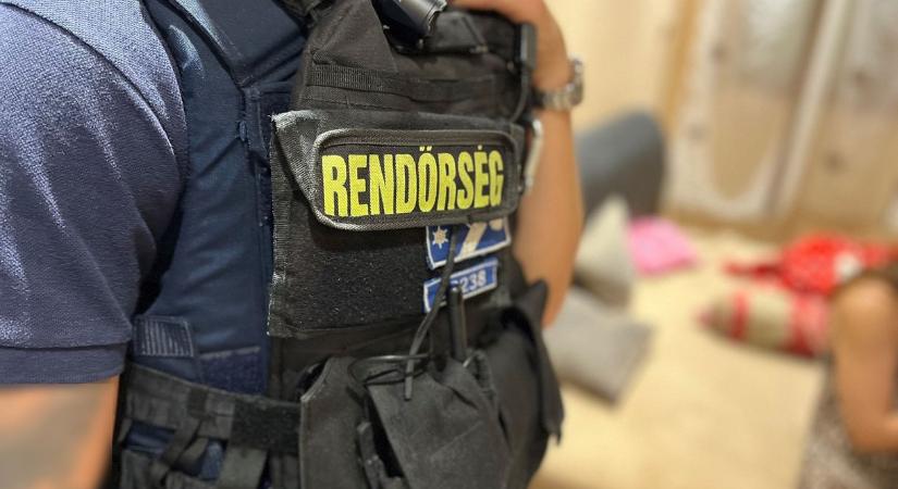 Ezerötszáz rendőr vadászott emberkereskedőkre és futtatókra, elkaptak 15 embert