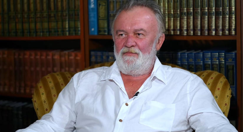 Csuja Imre az Otthon a rabbinál új részében arról beszél, milyen betegségek következtében veszítette el két fiát