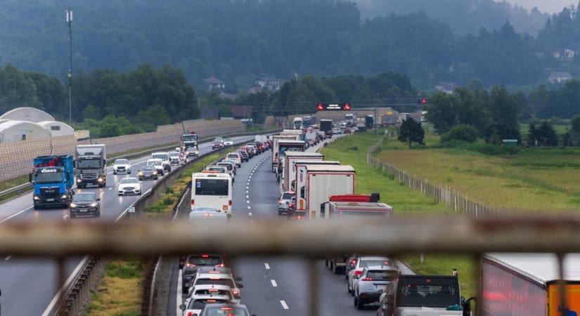 Bevezették a szigort, ami miatt a magyar autósok is megüthetik a bokájukat