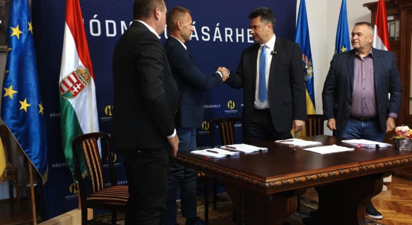 Hat új vásárhelyi közlekedési fejlesztés készülhet el karácsonyra 233 millióból