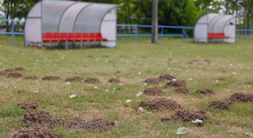 Egyre nagyobb a baj! Megszűnés szélén a szabolcsi futball?