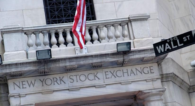 Szabályos vérfürdő, ami a Wall Streeten zajlik: zuhannak a tech részvények