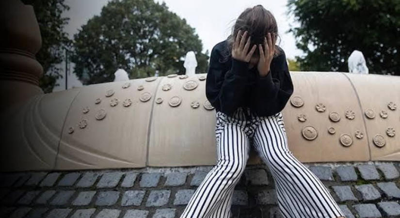 Csúnya vererekedéssé durvult a tinilányok vitája