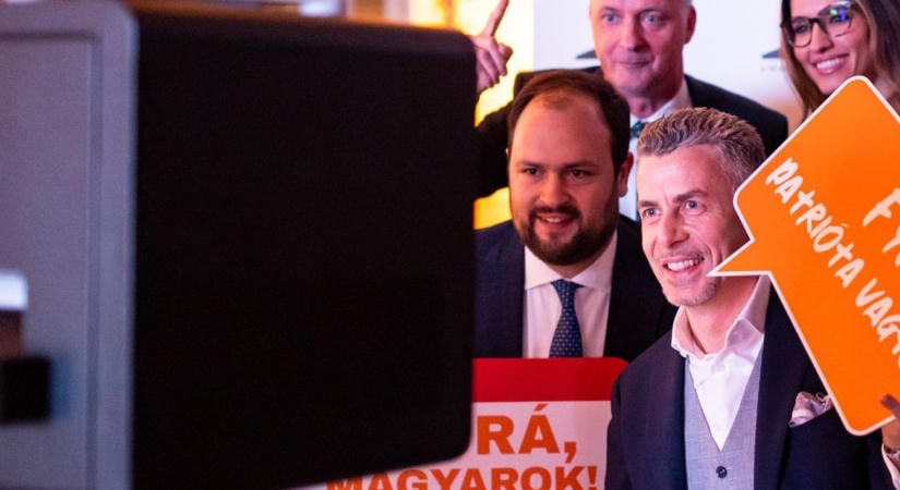Nyomozás Rákay Philip cégének földvásárlása ügyében