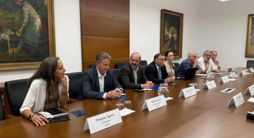 Állatvédelmi egyeztetéseket folytatott Gajdos László a civil szervezetekkel